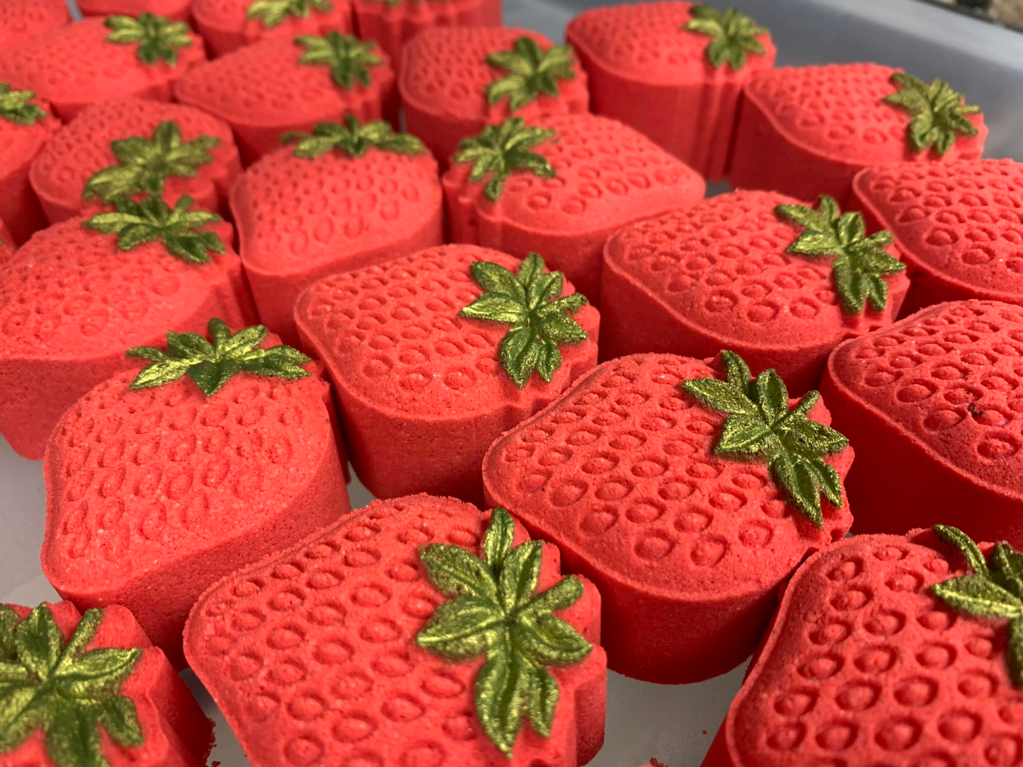 Strawberry Mini Bath Bomb