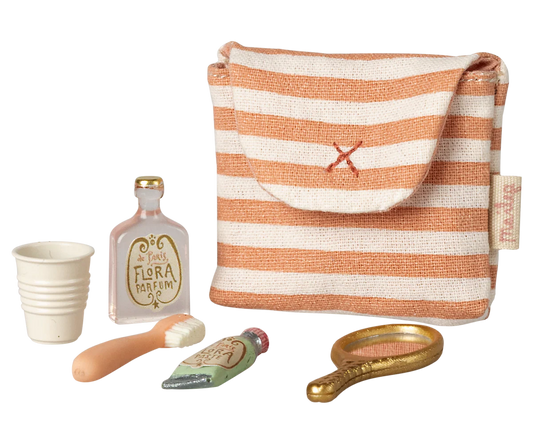 Toothbrush Set in Bag (Mouse)