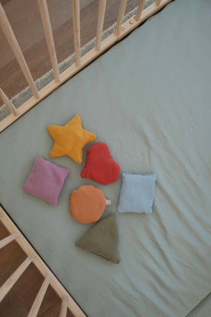 SHAPES BEANIES // Montessori toy