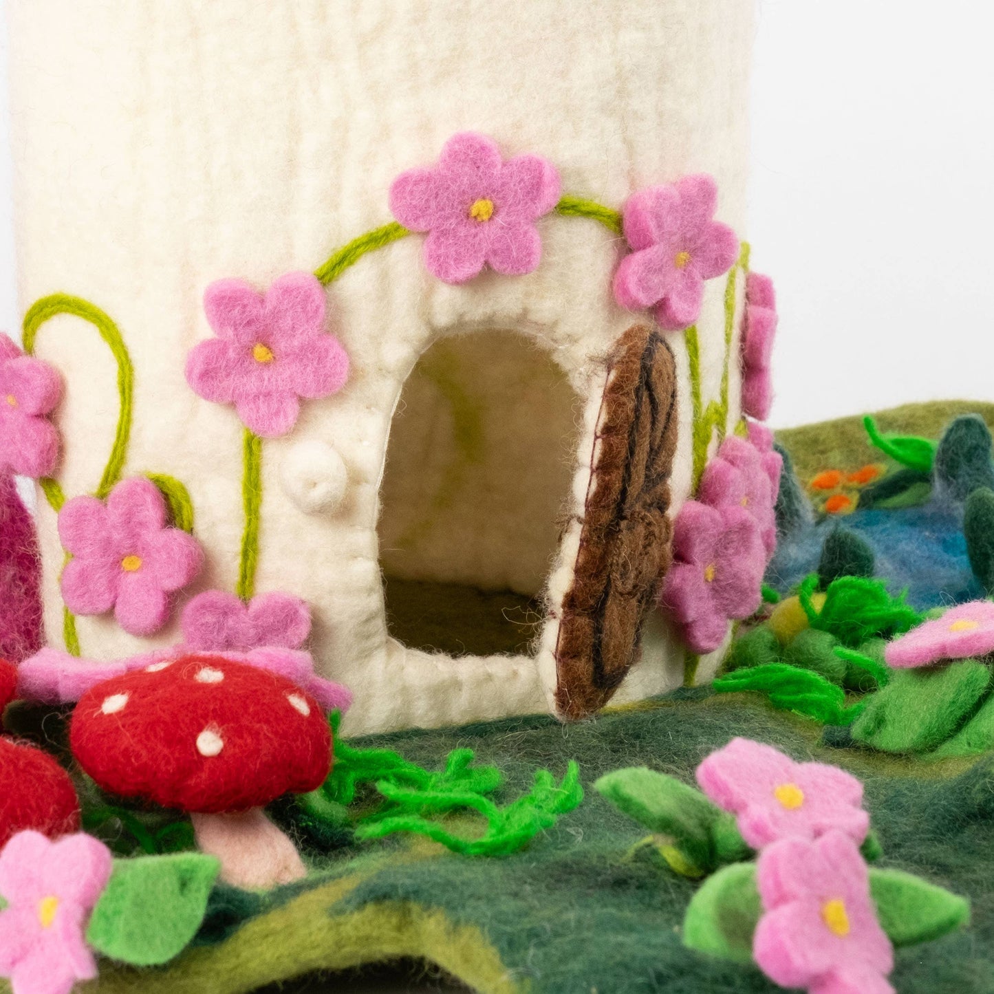 Felt House - Pink Fairy Cottage