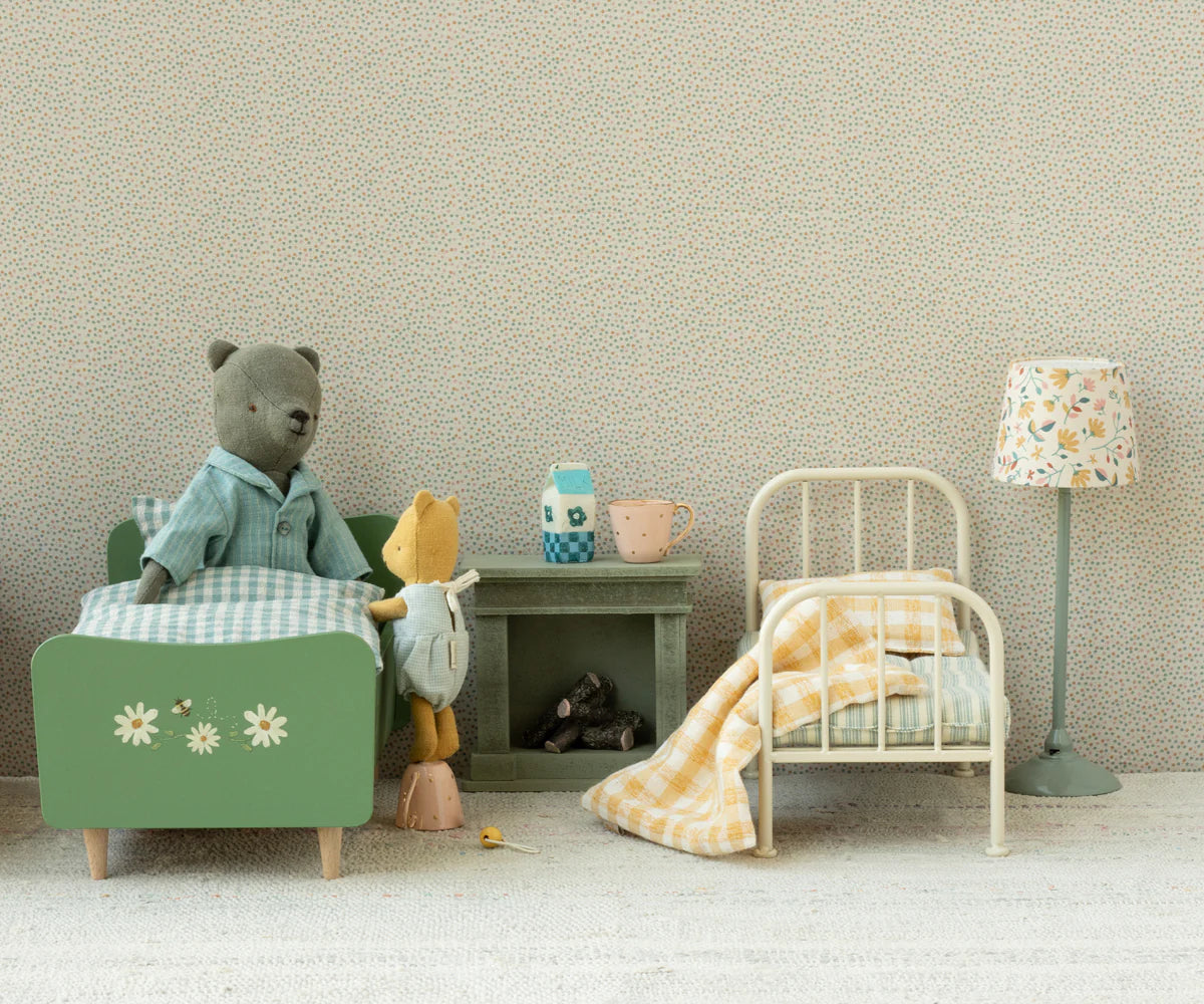 Vintage Bed (Size 1)