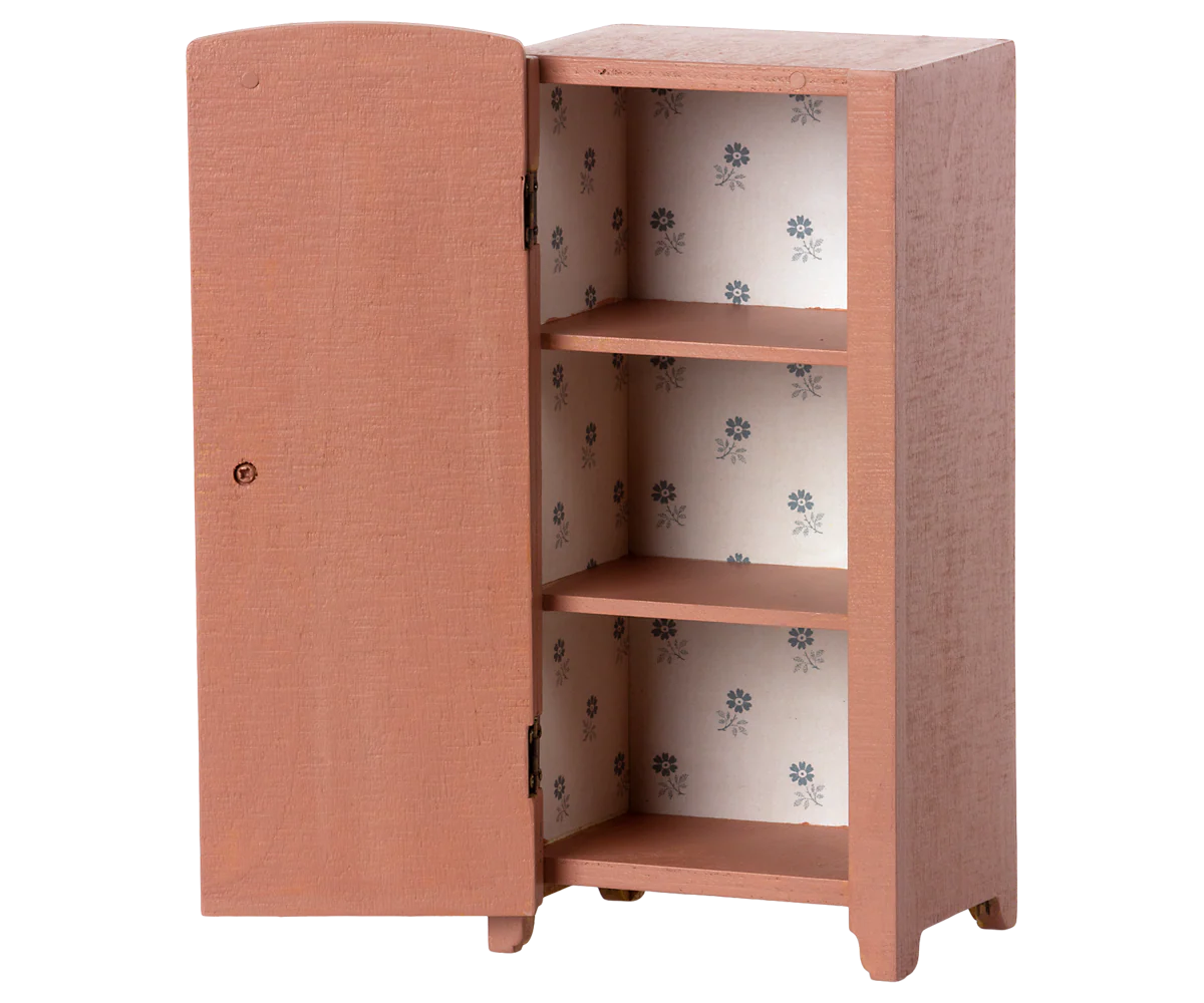 Closet (Miniature)