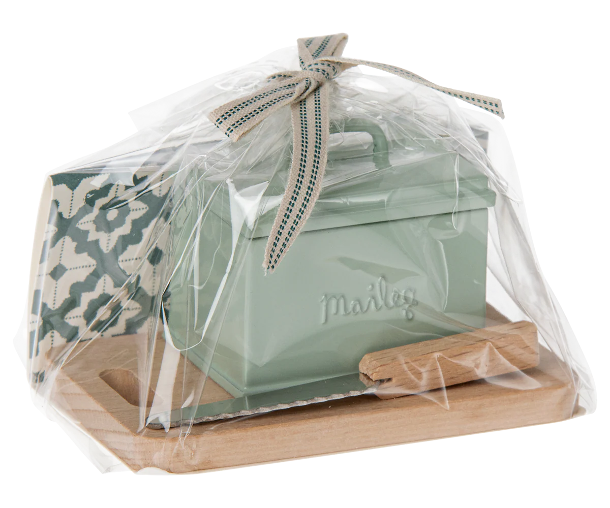 Bread Box w/ Utensils (Miniature)