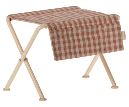 Nursery Table (Micro)