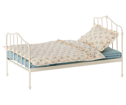 Vintage Bed (Miniature) - Blue