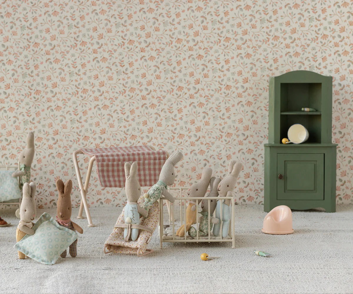 Corner Cabinet (Miniature) - Dark Green