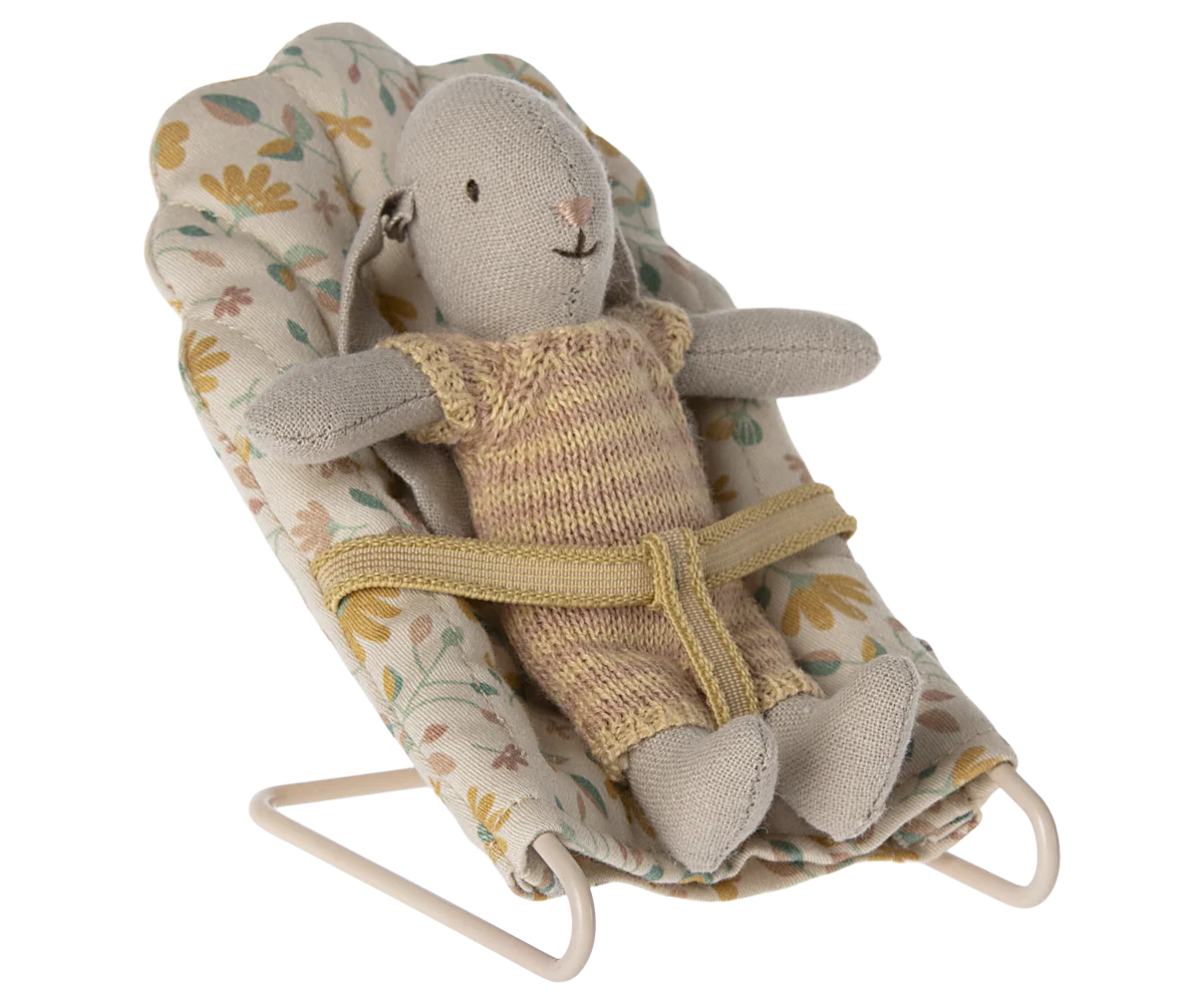 Babysitter Bouncer (Micro)