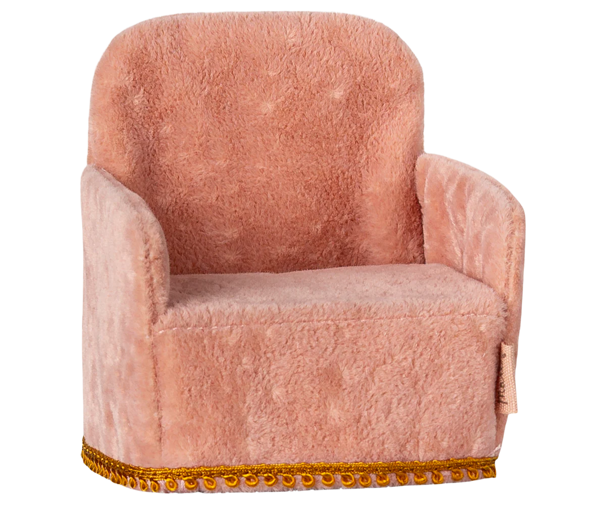 Folding Chair (Mouse)