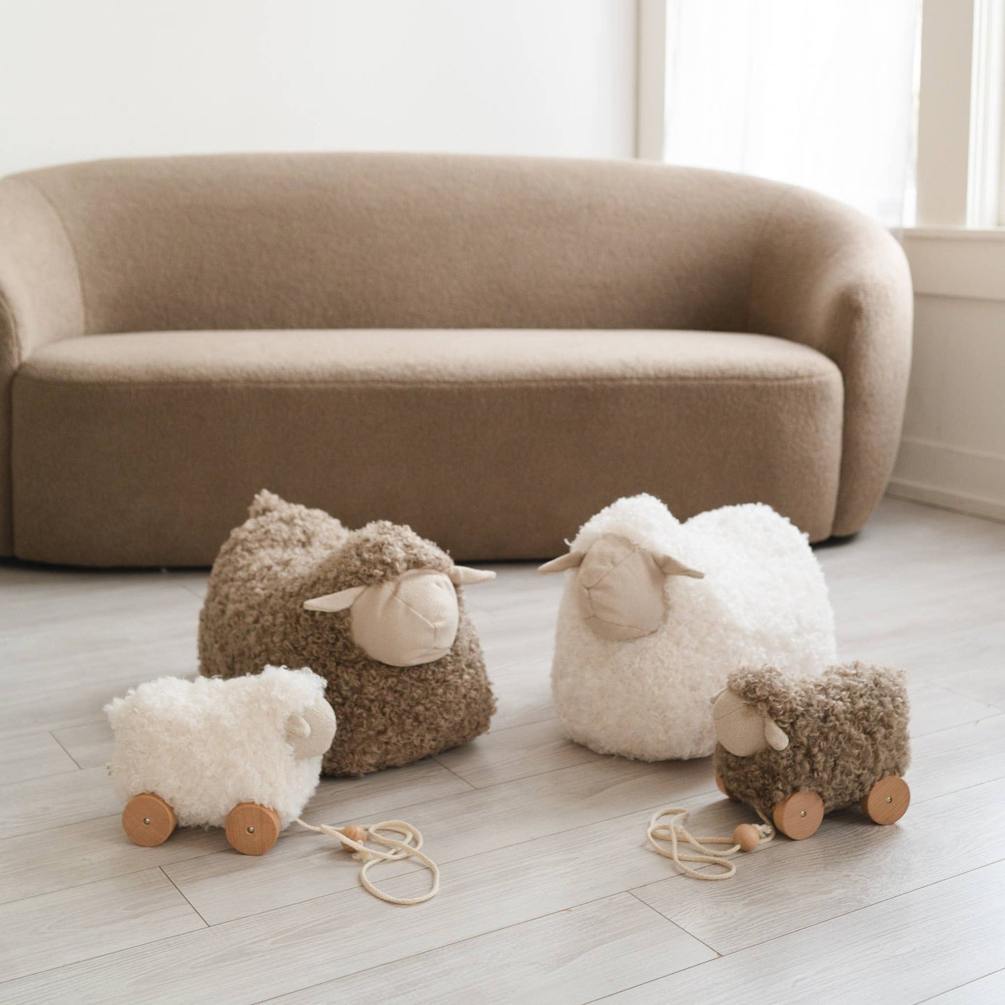 BUTTON // pull-along sheep taupe