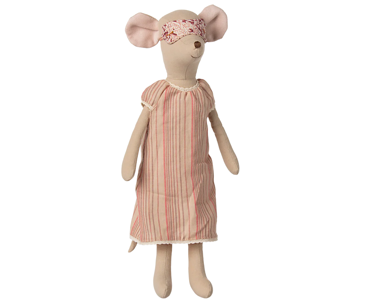 Medium Mouse in Nightgown - Mum
