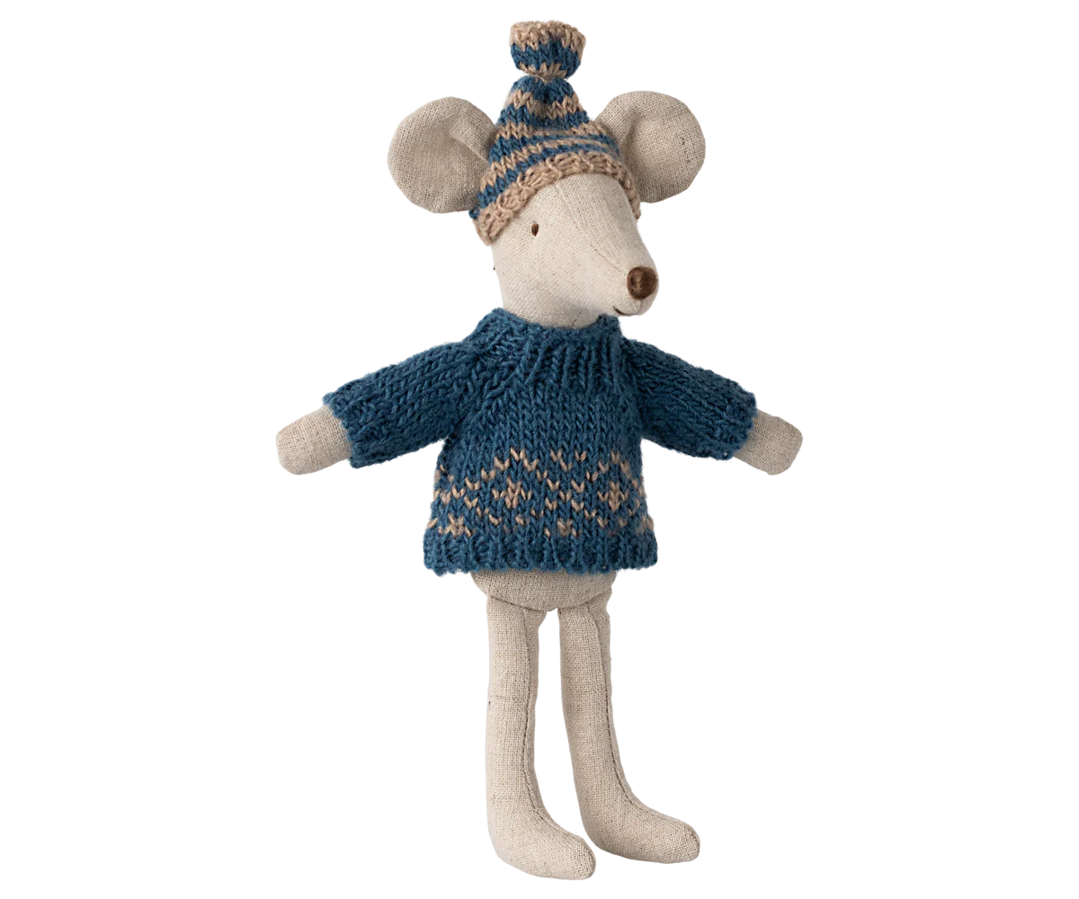 Knitted Sweater and Hat - Dad Mouse