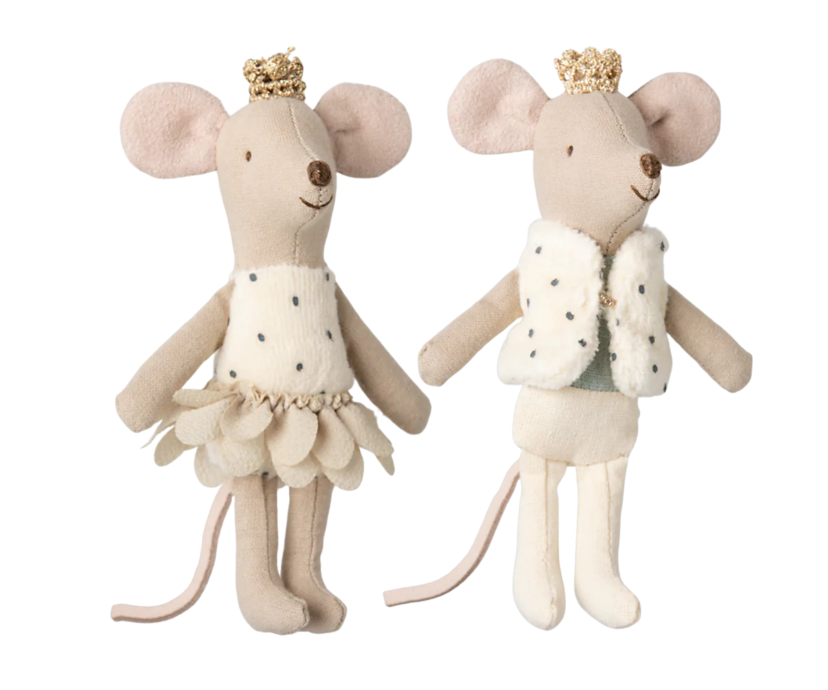 Royal Twins in Matchbox - Little Sister & Little Brother