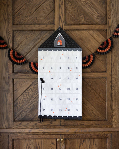 VHP1113 - Countdown to Halloween Canvas Pocket Advent