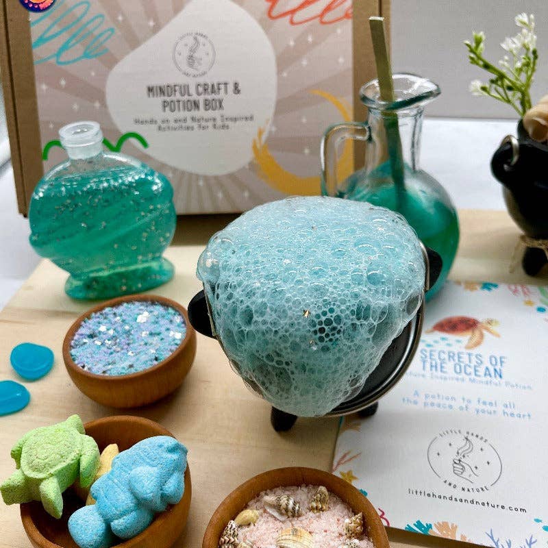 Secrets of the Ocean Potion Pouch - Mini Kit
