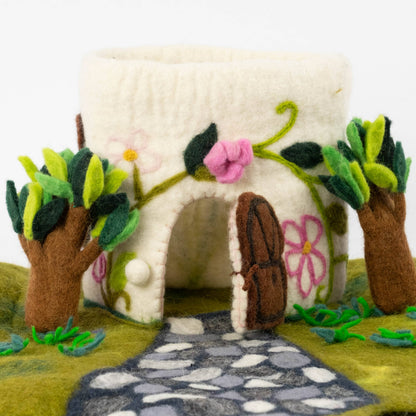 Felt House - Fairy Country Cottage