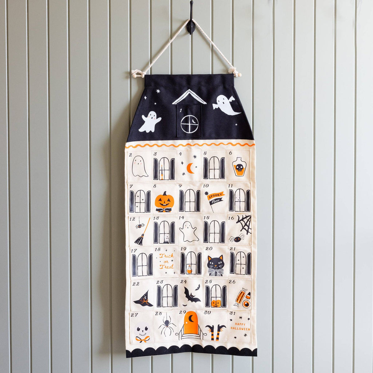 HAL1317 - Canvas Halloween Advent Calendar