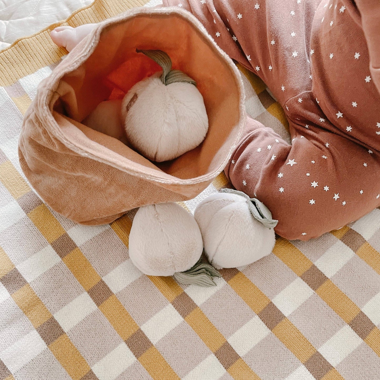 Bag of Peaches