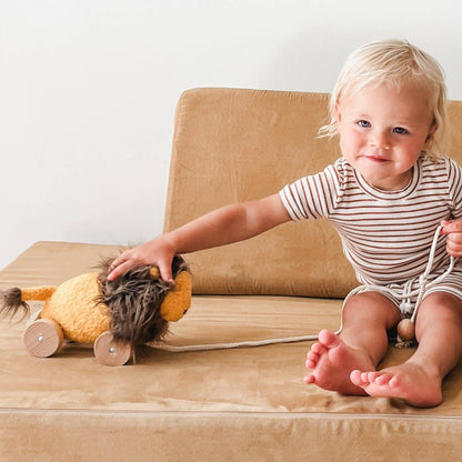 Leo Lion Pull-Along Toy
