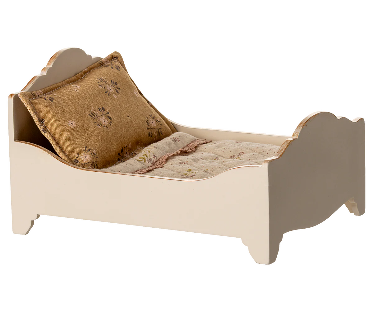 Bed (Mouse) - Off White