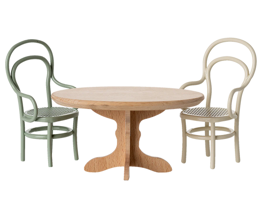 Oval Dining Table (Mouse) - Nature
