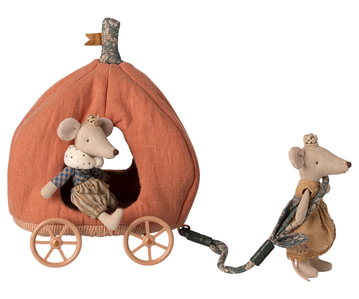 Pumpkin Carriage (Mouse)