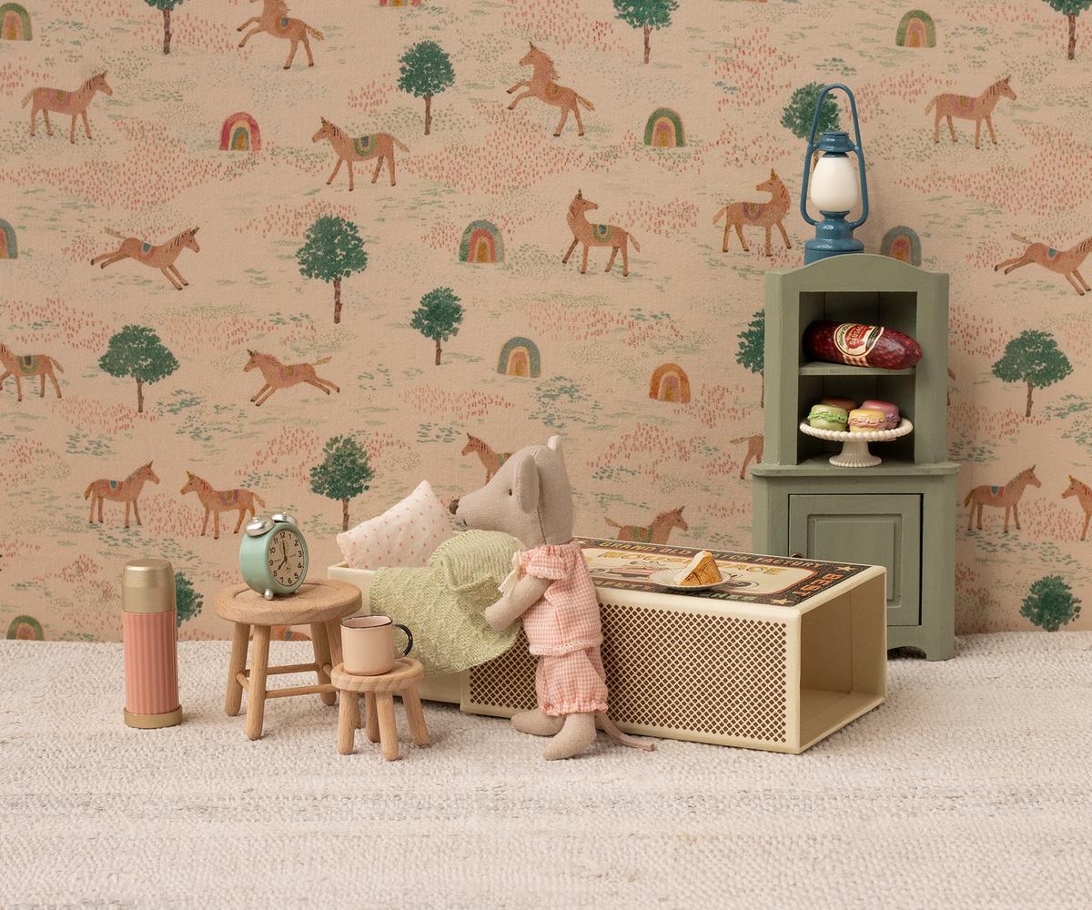 Corner Cabinet (Mouse) -Light Green
