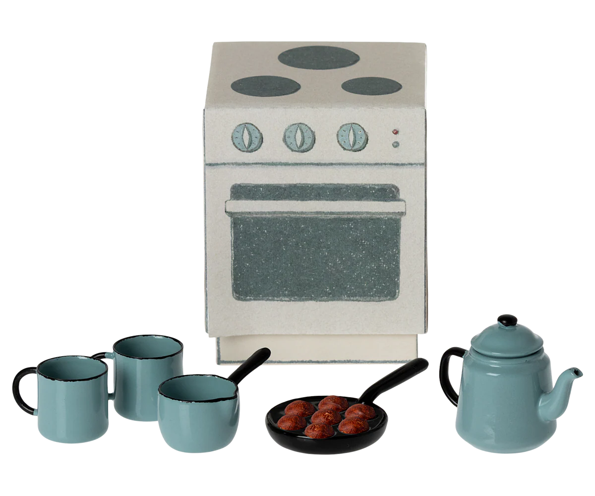 Madam Blue's Favorites (Mouse) Stove