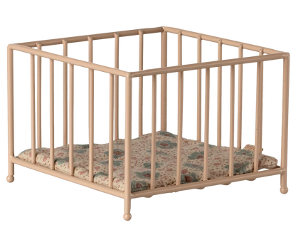 Playpen (My) - Rose