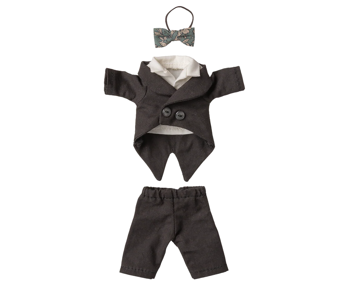 Wedding Suit (Dad Mouse)