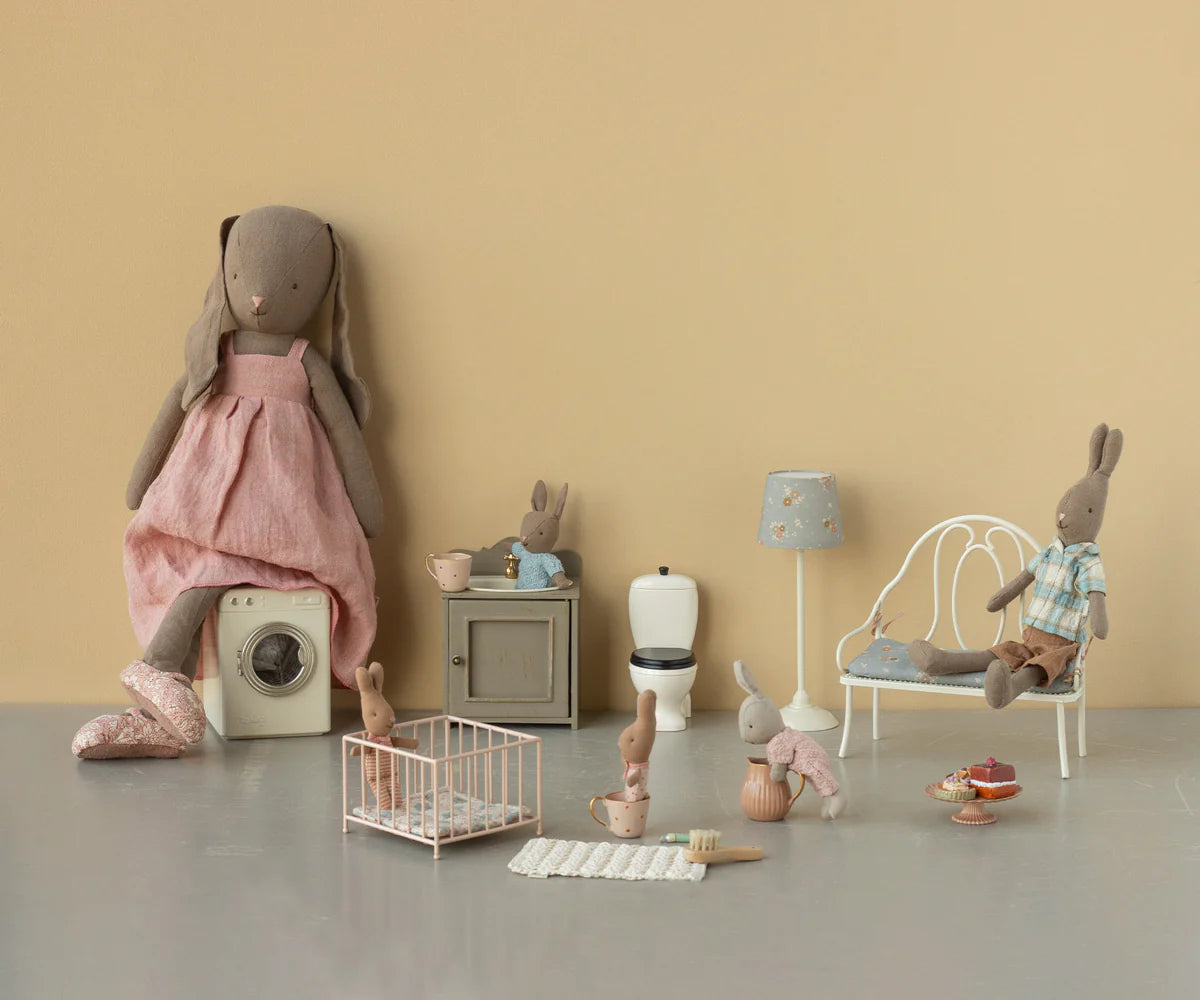 Floor Lamp (Miniature)