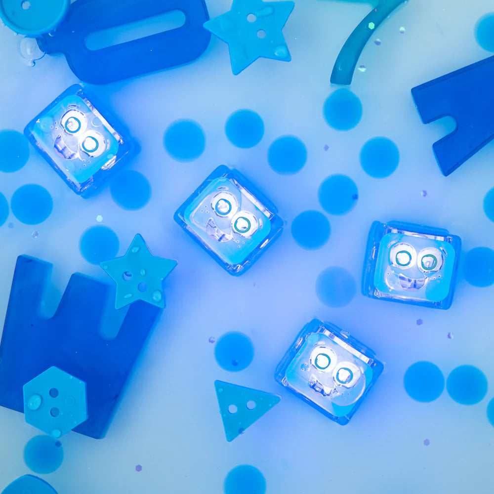 Glo Pals Light-Up Cubes - Blair Blue