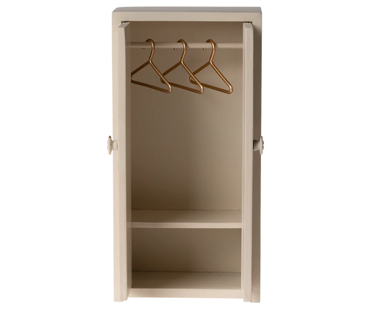 Closet (Mouse) - Cream