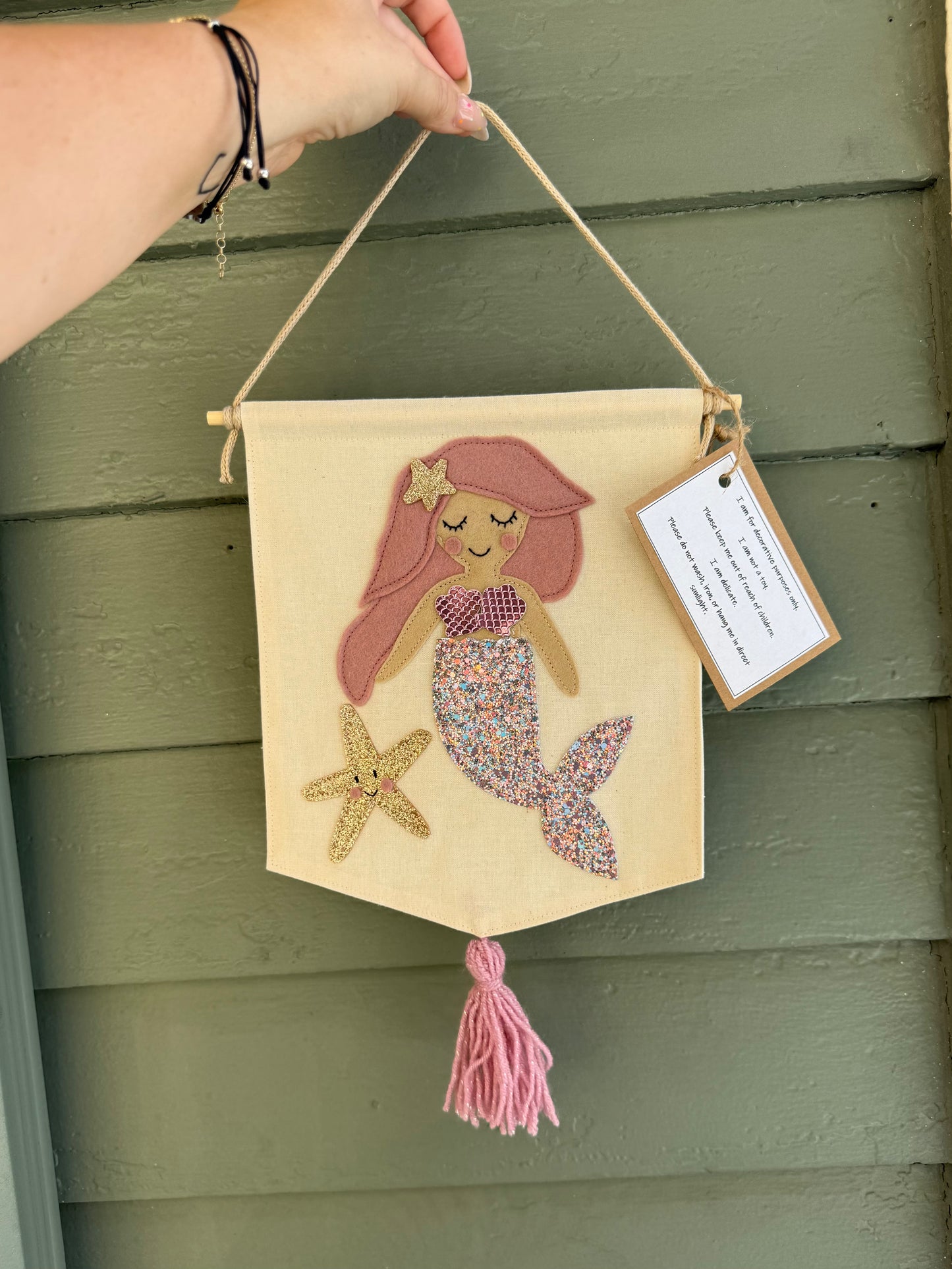 Roo and Rose Wall Hanging