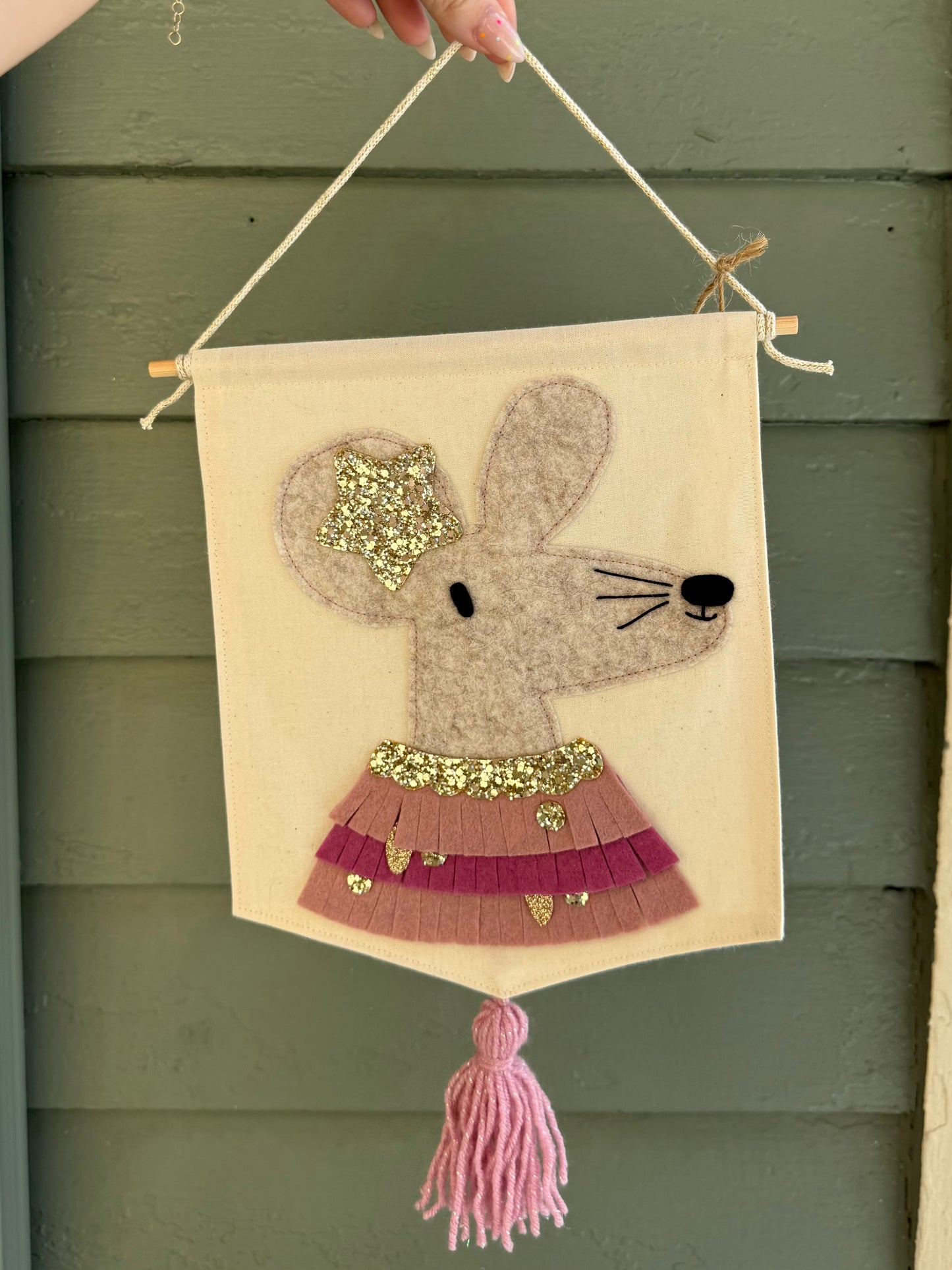 Roo and Rose Wall Hanging