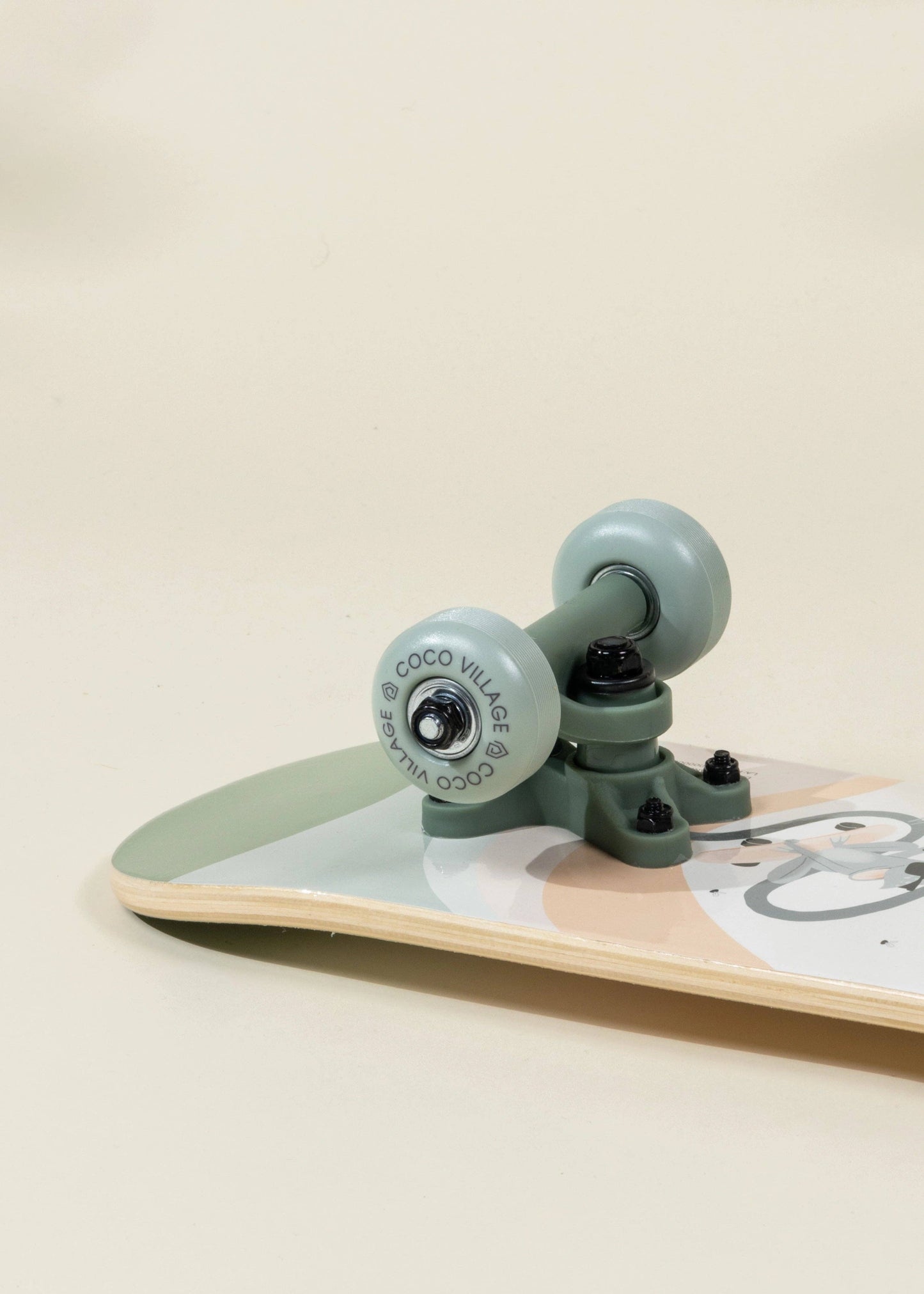 Kids’ Wooden Classic Skateboard – Rolling Frogs