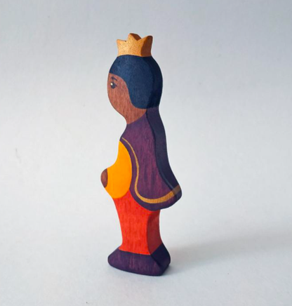 Waldorf Wooden Prince and Princess Figures