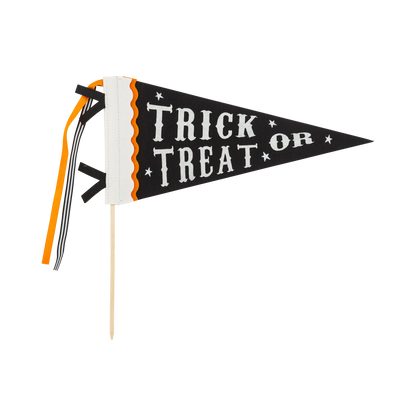 VHP1315 - Trick or Treat Felt Pennant