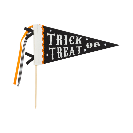 VHP1315 - Trick or Treat Felt Pennant