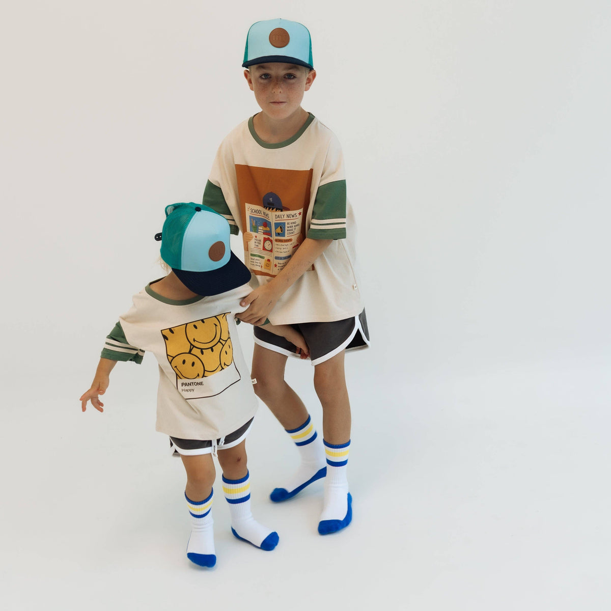 PANTONE | GREEN | OVERSIZED KIDS TEE
