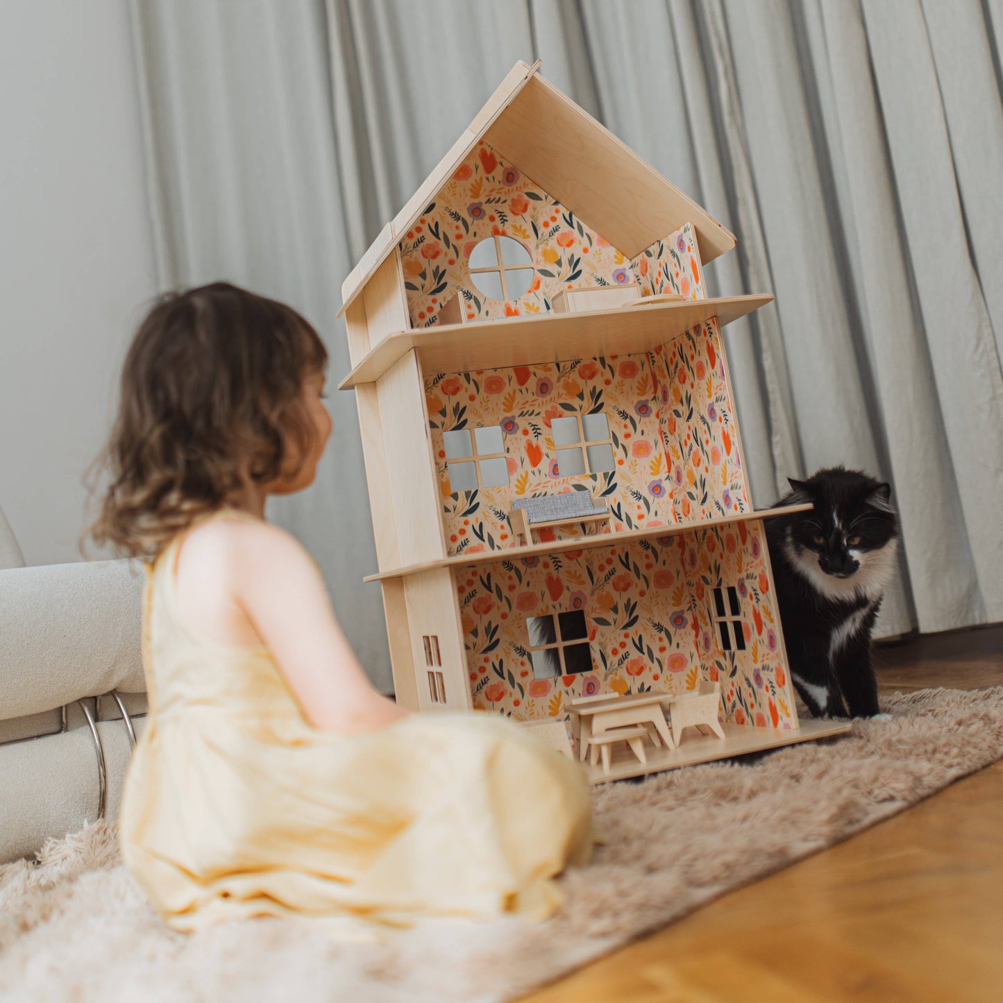 Three-story Wooden Dollhouse / Modern dollhouse