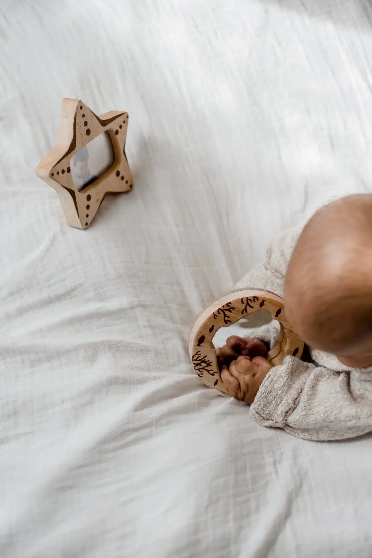 Shell Rattle, Mirror & Starfish Frame Gift Set