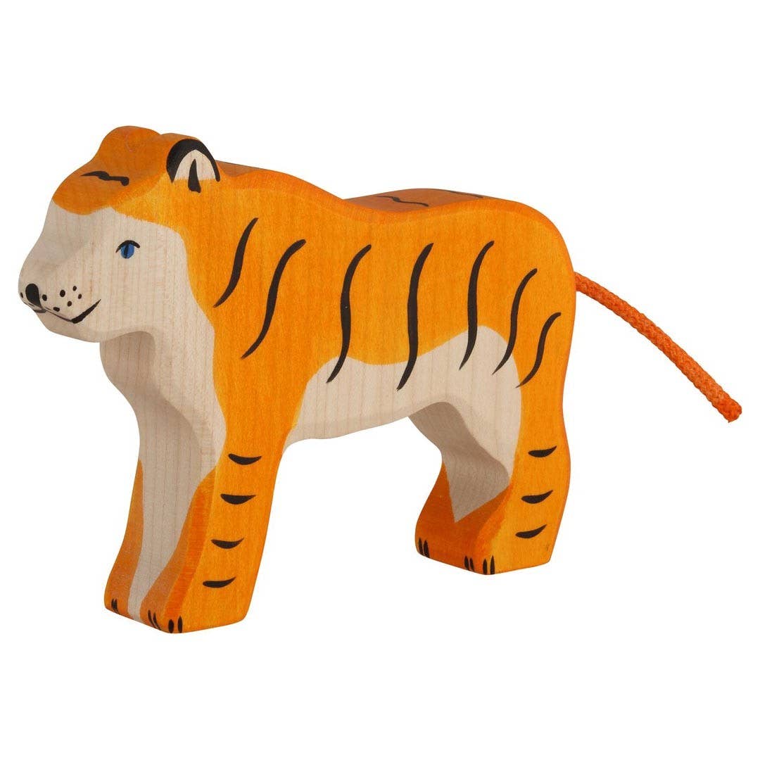 Tiger, standing