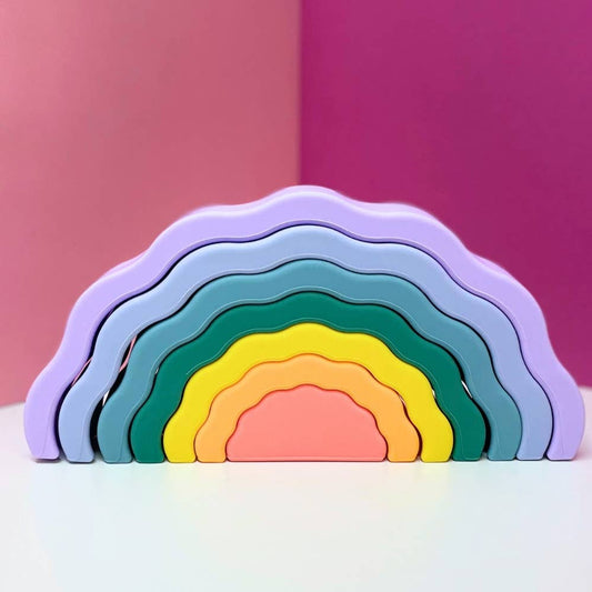 Montessori educational toy - Stackable rainbow
