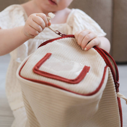 Munchkin & House (cat)