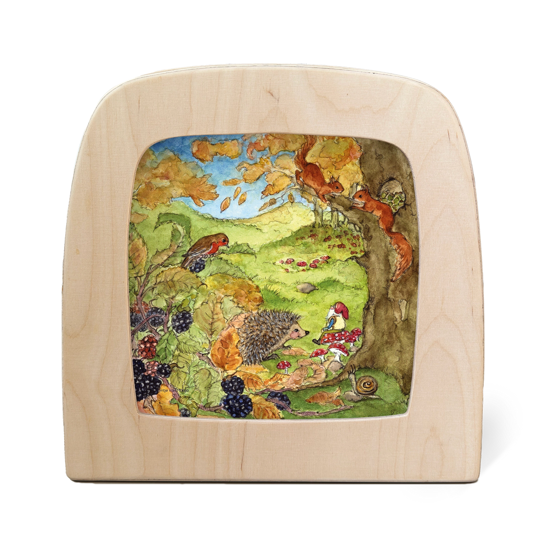 Eentje Van Margo Silhouette - Autumn Gnome (RETIRED)